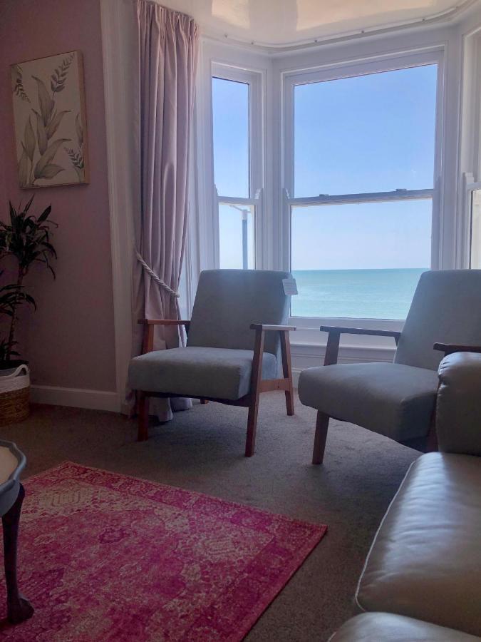 אבריסטוויט Cranwell Court Apartments מראה חיצוני תמונה